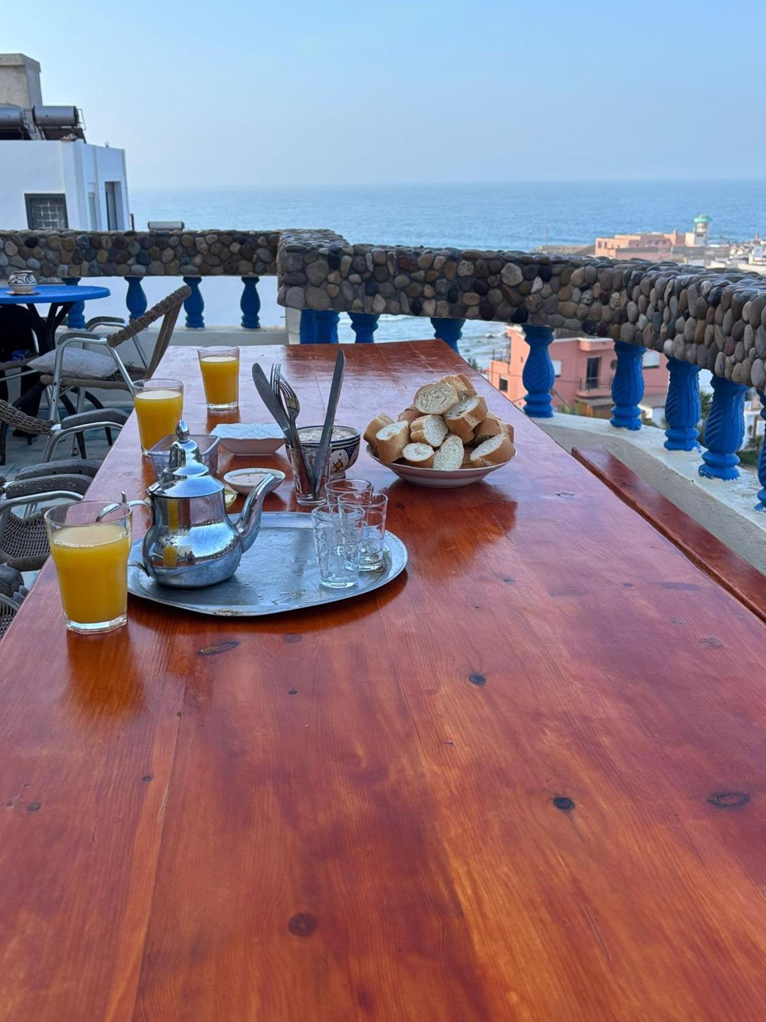 Jara Cimrman Surf House Aparthotel Imsouane Exterior photo