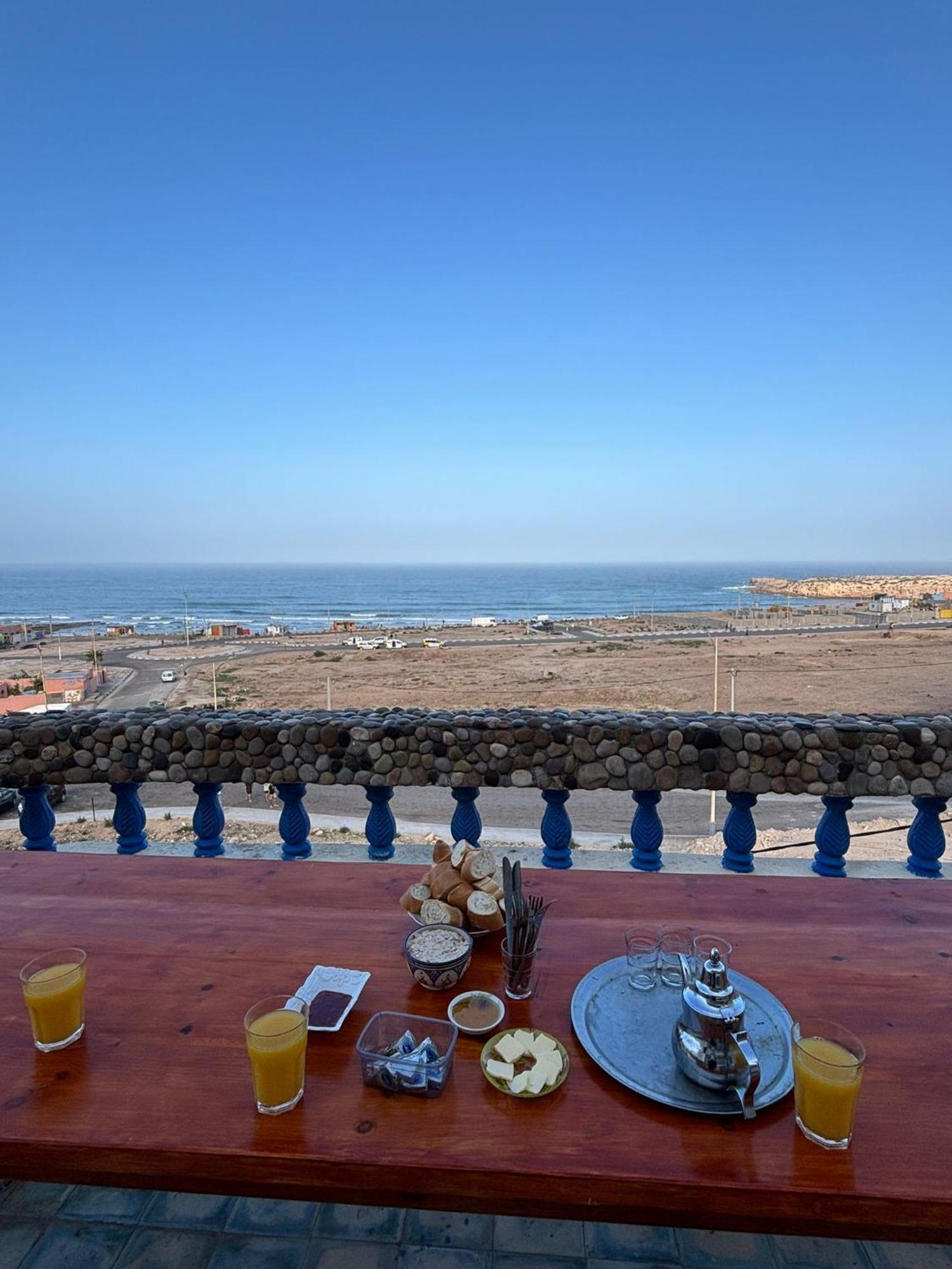 Jara Cimrman Surf House Aparthotel Imsouane Exterior photo
